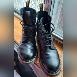 Dr. Marten boots